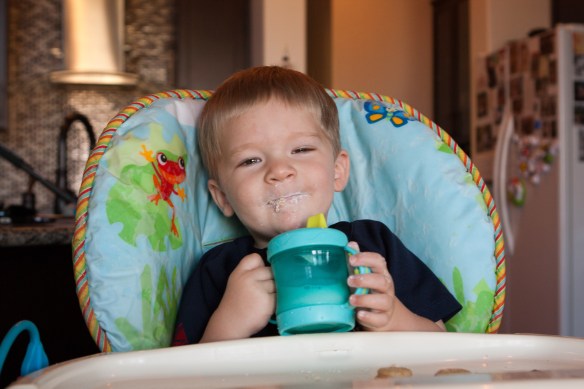 Saturday morning with powdered donuts!  mmmm!
